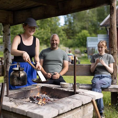 Ekologiska Fru Gran B&B I Tiveden Gardsjo Exterior foto