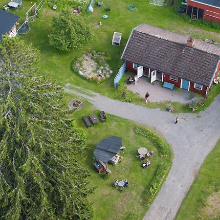 Ekologiska Fru Gran B&B I Tiveden Gardsjo Exterior foto